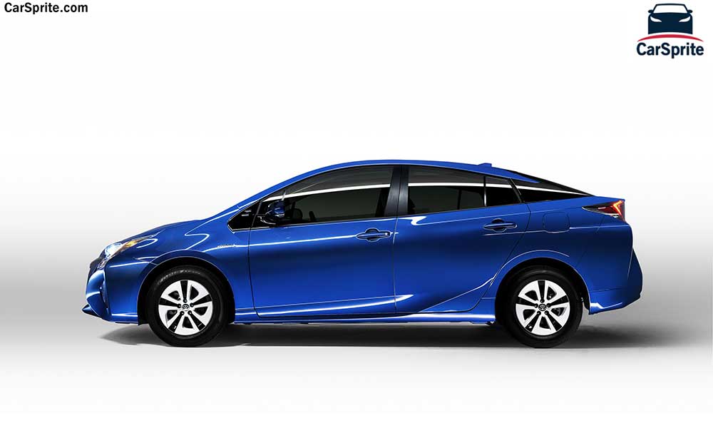 Toyota Prius 2017 prices and specifications in Bahrain | Car Sprite